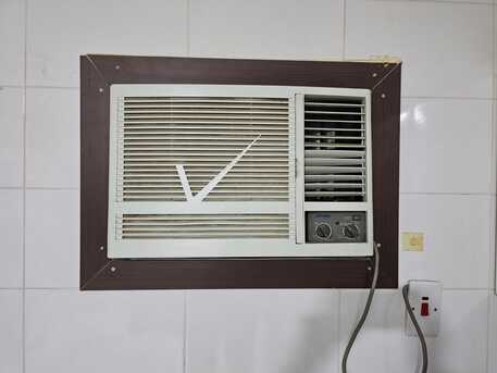 Jeddah, Air Conditioners, SAR 700650,  York -1.5 Tons & Other 2 Tons ACs Available