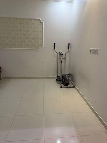 Al Narjis, Apartments, Flats, Houses & Villas, SAR 2000/month,  SAR 2000/month, Sami Furnished Room For Rent For Executive Bachelor/ Small Family- Al Arid