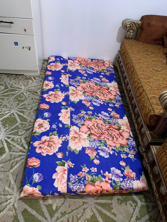 Riyadh, Furniture, SAR 300,  Double Bed & Single Bed (Bedrooms Furnitures)