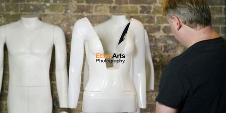 Los Angeles, Photography, Contact With Trusted Ghost Mannequin Photographer In USA