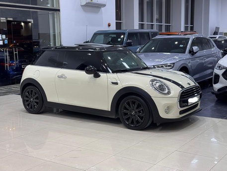 Manama, Vehicles, Cars & Trucks , BHD 5700,  Mini Cooper,  2019,  Automatic,  64100 KM,    (White)
