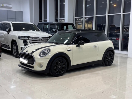 Manama, Vehicles, Cars & Trucks , BHD 5700,  Mini Cooper,  2019,  Automatic,  64100 KM,    (White)