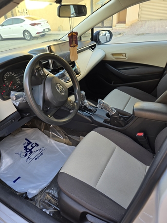 Riyadh, Vehicles, Cars & Trucks , SAR 51500,  Toyota Corolla XLE,  2021,  Null,  136500 KM,   Executive Model For Sale