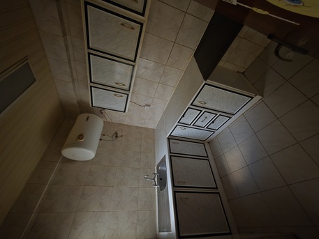 Manama, Apartments, Flats, Houses & Villas, BHD 130/month,  1 BR,  Very Neet UN Furnished 1 BHK Flat Without Ewa @130/BD In Rasruman