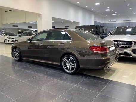 Manama, Vehicles, Cars & Trucks , BHD 7300,  Mercedes Benz E-300,  2016,  Automatic,  135800 KM,   /  (Brown)