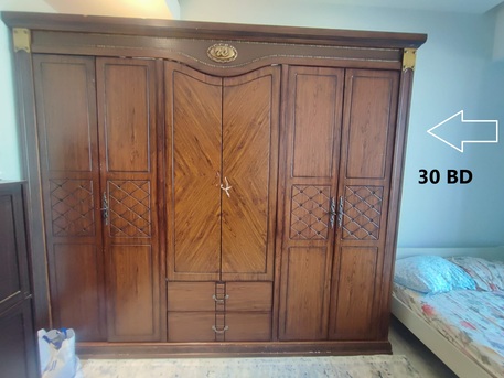 Manama, Furniture, BHD 60,  NEAT AND CLEAN DOUBLE BED + WARDROBE 6 DOORS
