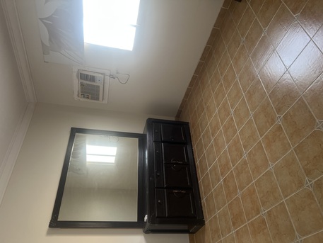 Al Yarmouk, Rooms for Rent, SAR 1500/month,  Furnished,  1 Sq. Meter,  Available Room For Executive Bachelor