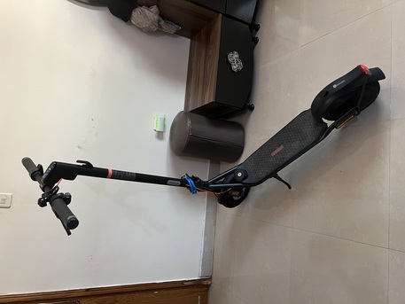 Jubail, Motorcycles, SAR 1800,  Segway Ninebot F2pro Kick Scooter With Turn Indicator