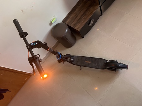 Jubail, Motorcycles, SAR 1800,  Segway Ninebot F2pro Kick Scooter With Turn Indicator