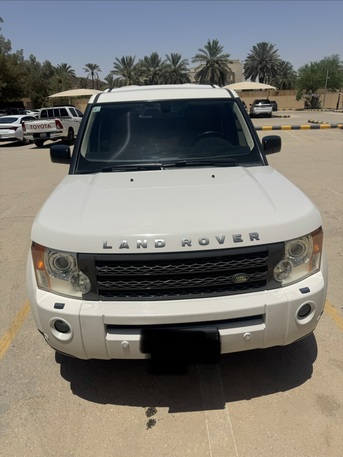 Diplomatic Quarter, Vehicles, Cars & Trucks , SAR 30000,  Land Rover LR3,  2009,  Automatic,  156000 KM,  Land Rover  LR 3  4.0 V6 For Sale