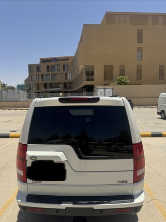 Diplomatic Quarter, Vehicles, Cars & Trucks , SAR 30000,  Land Rover LR3,  2009,  Automatic,  156000 KM,  Land Rover  LR 3  4.0 V6 For Sale