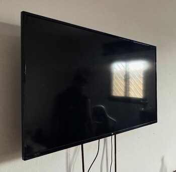 Riyadh, Household Items, SAR 750,  Philips Stand Fan,Devo Gaming Chair,TV 43 Inch
