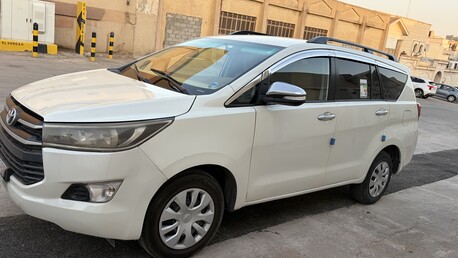 Riyadh, Vehicles, Cars & Trucks , SAR 56500,  Innova Crysta -,  2019,  Automatic,  373 KM,  Innova Cresta  For Sale
