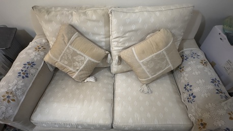 Riyadh, Furniture, SAR 850,  Sofa And Chair Set(9 Seater) With Marble Table