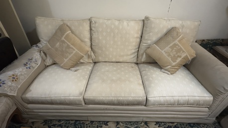 Riyadh, Furniture, SAR 850,  Sofa And Chair Set(9 Seater) With Marble Table