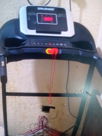 Jubail, Electronics, SAR 600,  Treadmill