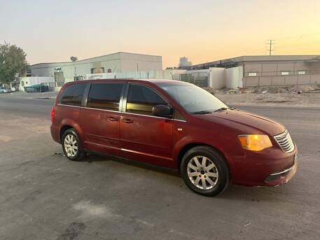 Al Khobar Al Shamalia, Vehicles, Cars & Trucks , SAR 18000,  Chrysler Grand Voyager,  2013,  Automatic,  176000 KM,  Translate Post   For Sale