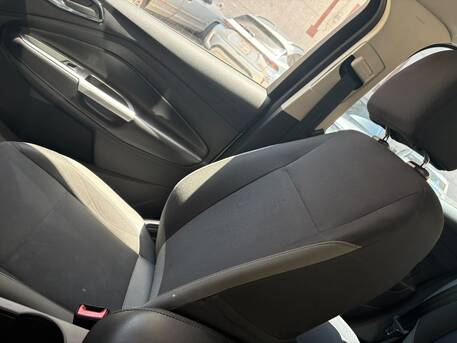 Jeddah, Vehicles, Cars & Trucks , SAR 26000,  Ford Escape,  2014,  Automatic,  198140 KM,  Urgent Sale
