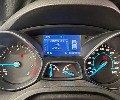 Jeddah, Vehicles, Cars & Trucks , SAR 26000,  Ford Escape,  2014,  Automatic,  198140 KM,  Urgent Sale