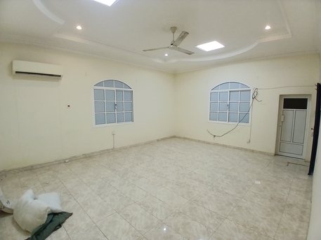 Hidd, Apartments, Flats, Houses & Villas, BHD 500/month,  3 BR,  Villa For Rent Inclusive Unlimited Hidd