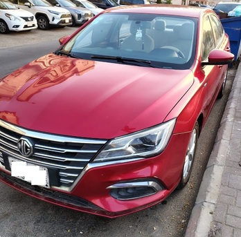 Jeddah, Vehicles, Cars & Trucks , SAR 31500,  MG 5,  2021,  Automatic,  77000 KM,  MG - 5 |  | 1.5 | RED | إم جي - 5