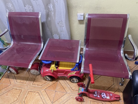 Riyadh, Household Items, SAR 100,  I Would Like To Sell 2 Sofa & Oven With Discounted Price