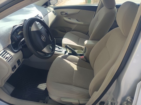Yanbu, Vehicles, Cars & Trucks , SAR 34000,  Toyota Corolla,  2013,  Automatic,  199800 KM,   ()  For Sale (Expat Driven)