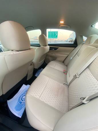 Manama, Vehicles, Cars & Trucks , BHD 2950,  Nissan Altima,  2017,  Automatic,  131000 KM,    (Grey)