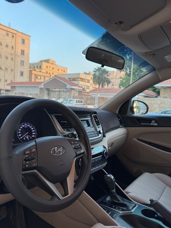 Jeddah, Vehicles, Cars & Trucks , SAR 39000,  Hyundai Tucson,  2017,  Automatic,  295 KM,  Car For Sale