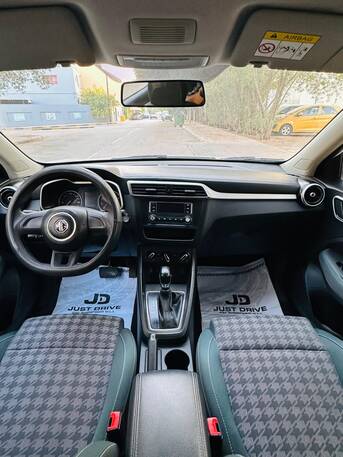 Segaya, Vehicles, Cars & Trucks , BHD 3250,  Mg ZS,  2021,  Automatic,  90000 KM,    MODEL WELL MAINTAINED 5 SEATER SUV CALL OR WHATSAPP ON 35400768 ,33665080