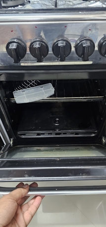 Riyadh, Appliances, SAR 500,  Cooking Range With 4 Burners Stove And Working Oven In Good Condition And Reasonable Price