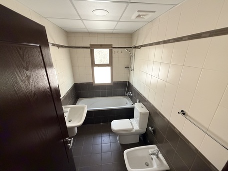 Adliya, Apartments, Flats, Houses & Villas, BHD 290/year,  3 BR,  Amazing Semi Furnished 3 Bedroom Apartment Available