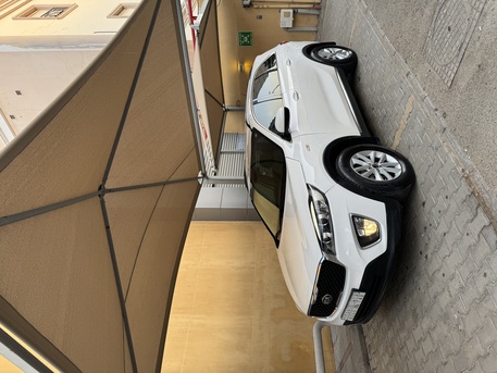 Jeddah, Vehicles, Cars & Trucks , SAR 32000,  2016,  2016,  Automatic,  200 KM,  Kia Sorento,  Model,  Transmission, Odometer Reading , Price 32,000