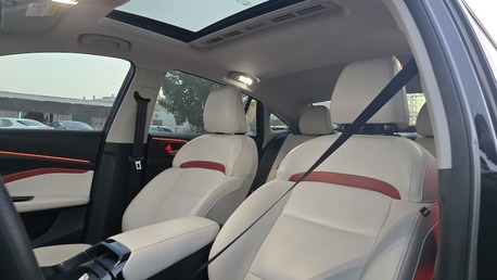 Jeddah, Vehicles, Cars & Trucks , SAR 45500,  MG GT,  2023,  Automatic,  37000 KM,    LUX Full Option In Excellent Condition Under Warranty