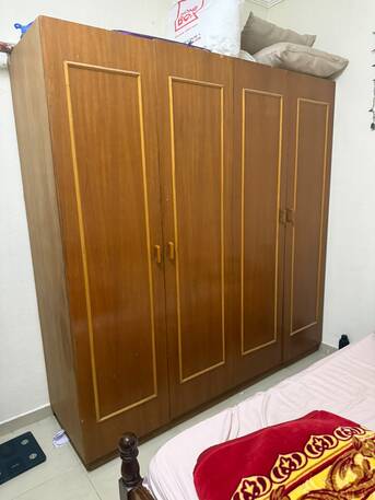 Akrabia, Household Items, House Holdings