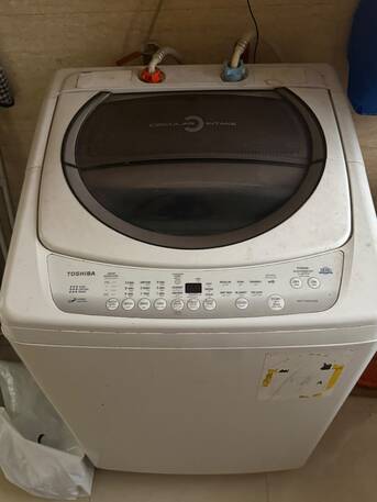 Akrabia, Household Items, House Holdings