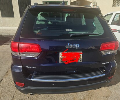 Riyadh, Vehicles, Cars & Trucks , SAR 55000,  Jeep Grand Cherokee Limited,  2015,  Automatic,  175000 KM,  Blue Geep Grand Cherokee Limited, 3.6 V