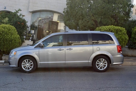 Amman, Vehicles, Cars & Trucks , JOD 7000,  Dodge Grand Caravan SXT,  2018,  Automatic,  66243 KM,     Diplomatic