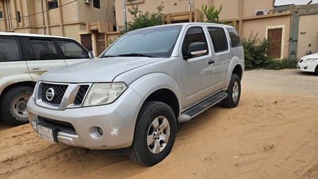 Jubail Industrial City, Vehicles, Cars & Trucks , SAR 22,  Nissan Pathfinder,  2014,  Automatic,  250 KM,