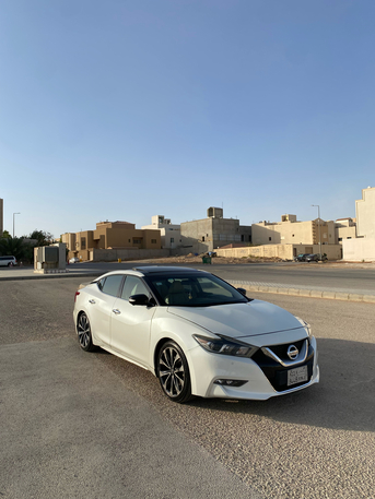 Riyadh, Vehicles, Cars & Trucks , SAR 33000,  Nissan Maxima,  2016,  Automatic,  365000 KM,  MAXIMA SR