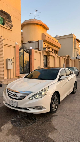 Hofuf, Vehicles, Cars & Trucks , SAR 24000,  Hyundai Sonata,  2013,  Automatic,  183000 KM,