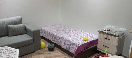 Ghirnatah, Rooms for Rent, SAR 2200/month,  Furnished,  20 Sq. Meter,  Furnished Room For Rent In Qurtuba