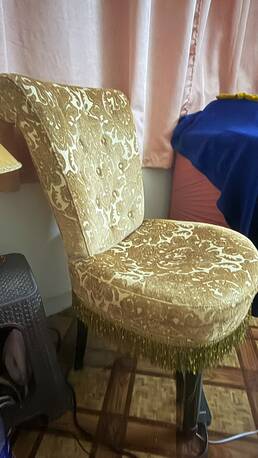 Adliya, Household Items, BHD 20,  Dressing Table And 2 Chairs Available For Sale. 20bd, Adliya.Contact No 33117165