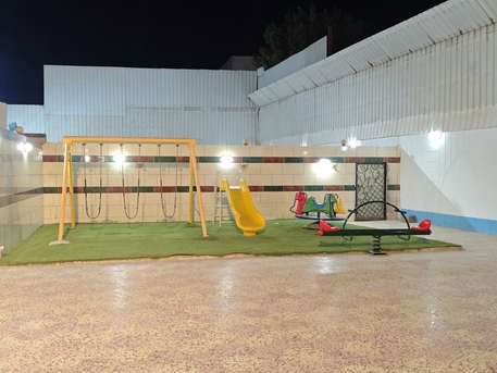 Jeddah, Holiday/Vacation Rentals, SAR 600/day,  5 BR,  Farm House For Rent