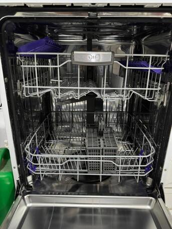 Al Murabba, Appliances, SAR 1000,  Dishwasher LG / Made In Korea / Like New