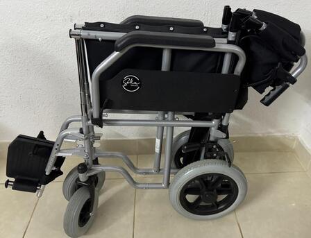 Al Murabba, Health & Beauty Items, SAR 500,  Wheelchair / Perfect For Old People / Free Seating Memory Foam