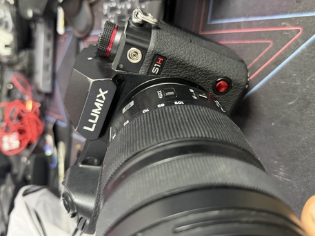 Al Malaz, Photo & Video, SAR 14000,  LUMIX S1H Camera Lumix 24-105 Lens&rsquo; Sigma 20 Mm Sigma 50 Mm Lens