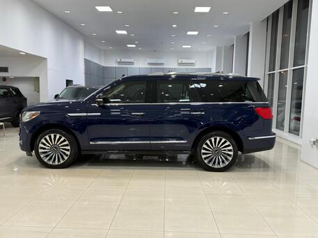 Manama, Vehicles, Cars & Trucks , BHD 14600,  Lincoln Navigator L,  2018,  Automatic,  90550 KM,  Lincoln Navigator  (Blue)