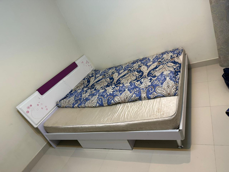Riyadh, Furniture, SAR 280,  Queen Size Bed With Mattress