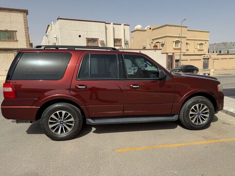 Khobar, Vehicles, Cars & Trucks , SAR 60000,  Ford Expedition XLT,  2016,  Automatic,  252500 KM,  Ford Expedition &ndash; Very Good Condition &ndash; Well Maintained